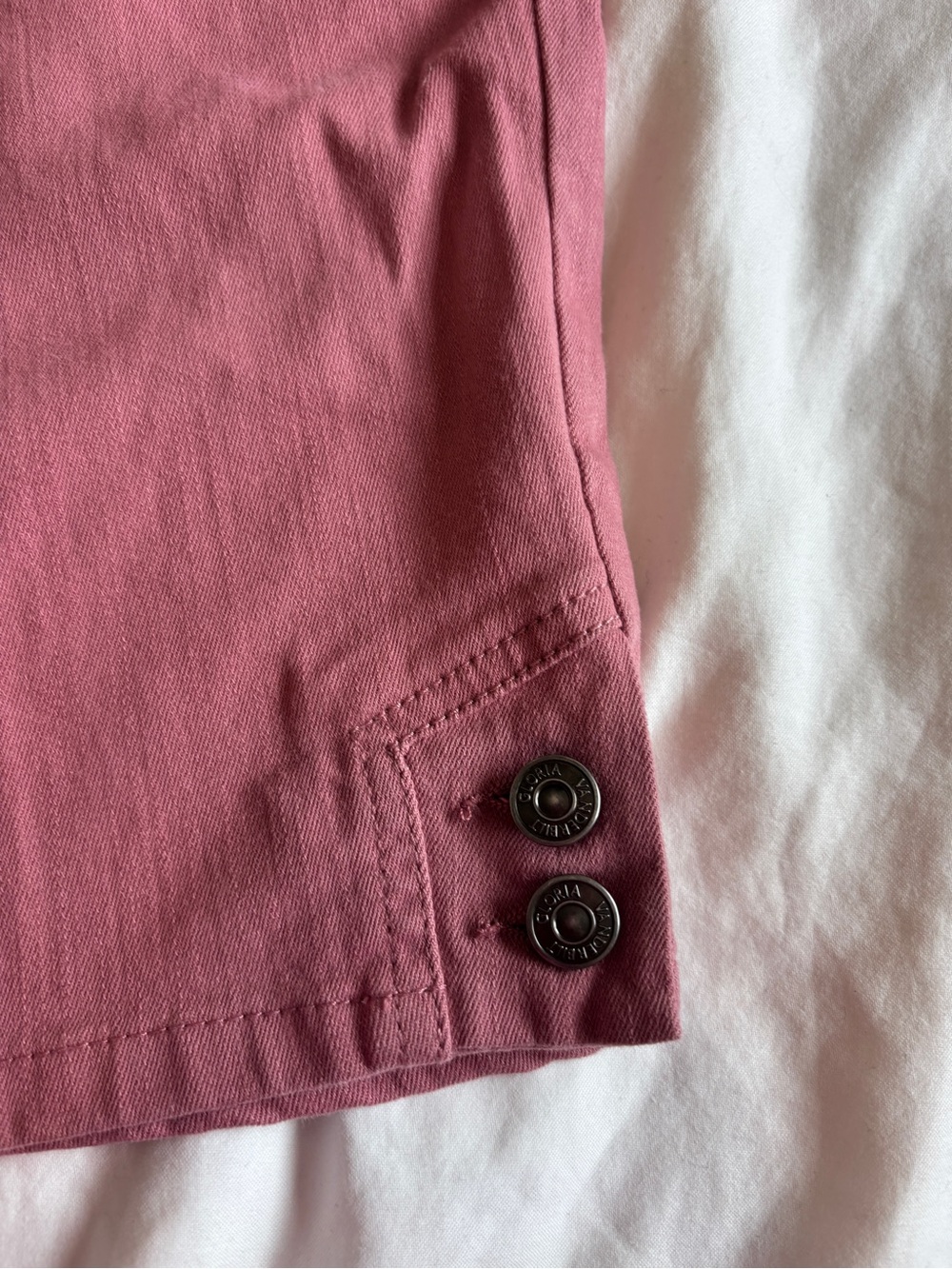 5/$25 💐 | NWT!!! | gloria vanderbilt shorts - Picture 2 of 7